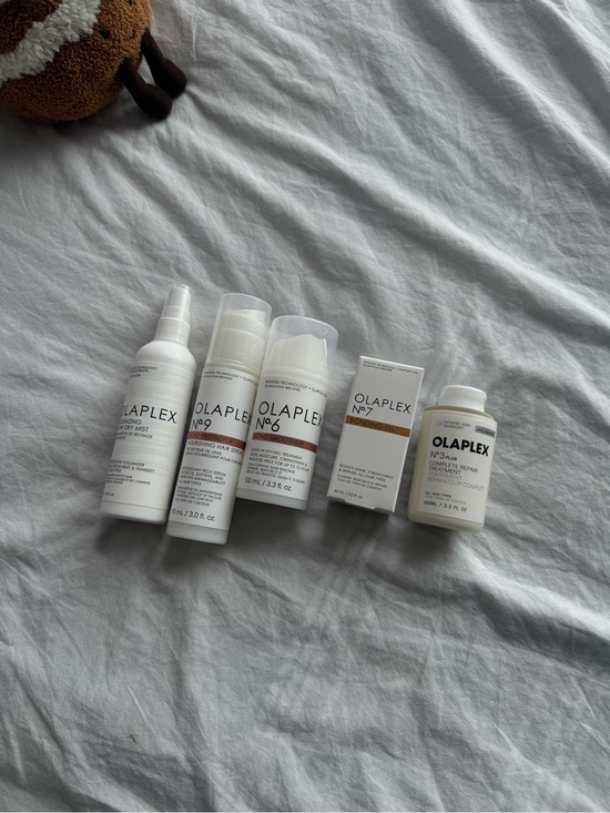 OLAPLEX Other - OLAPLEX haircaire treatment bundle - all new